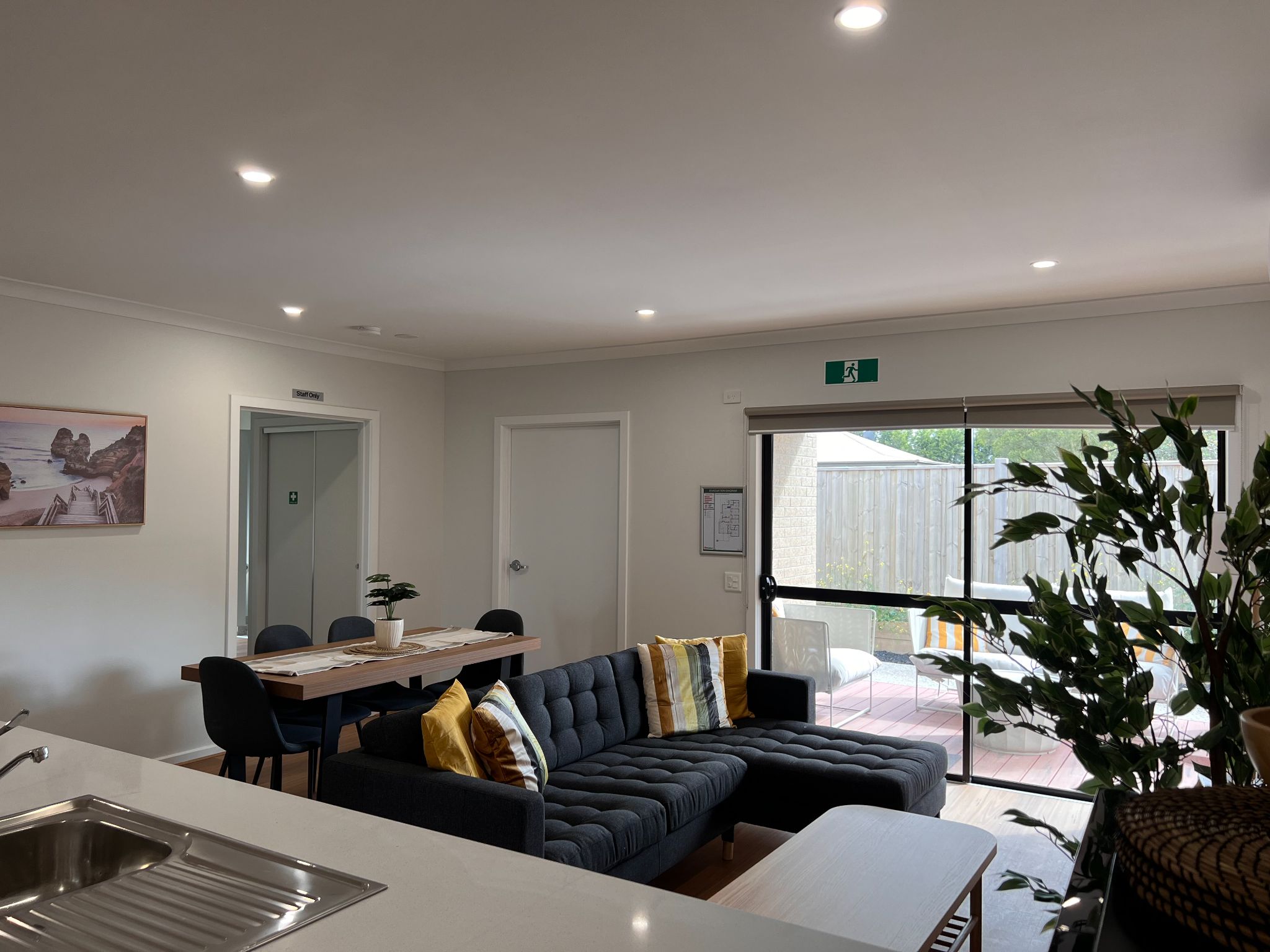 74839592278 1D617385-B9C8-43CE-A706-724FA2F17250