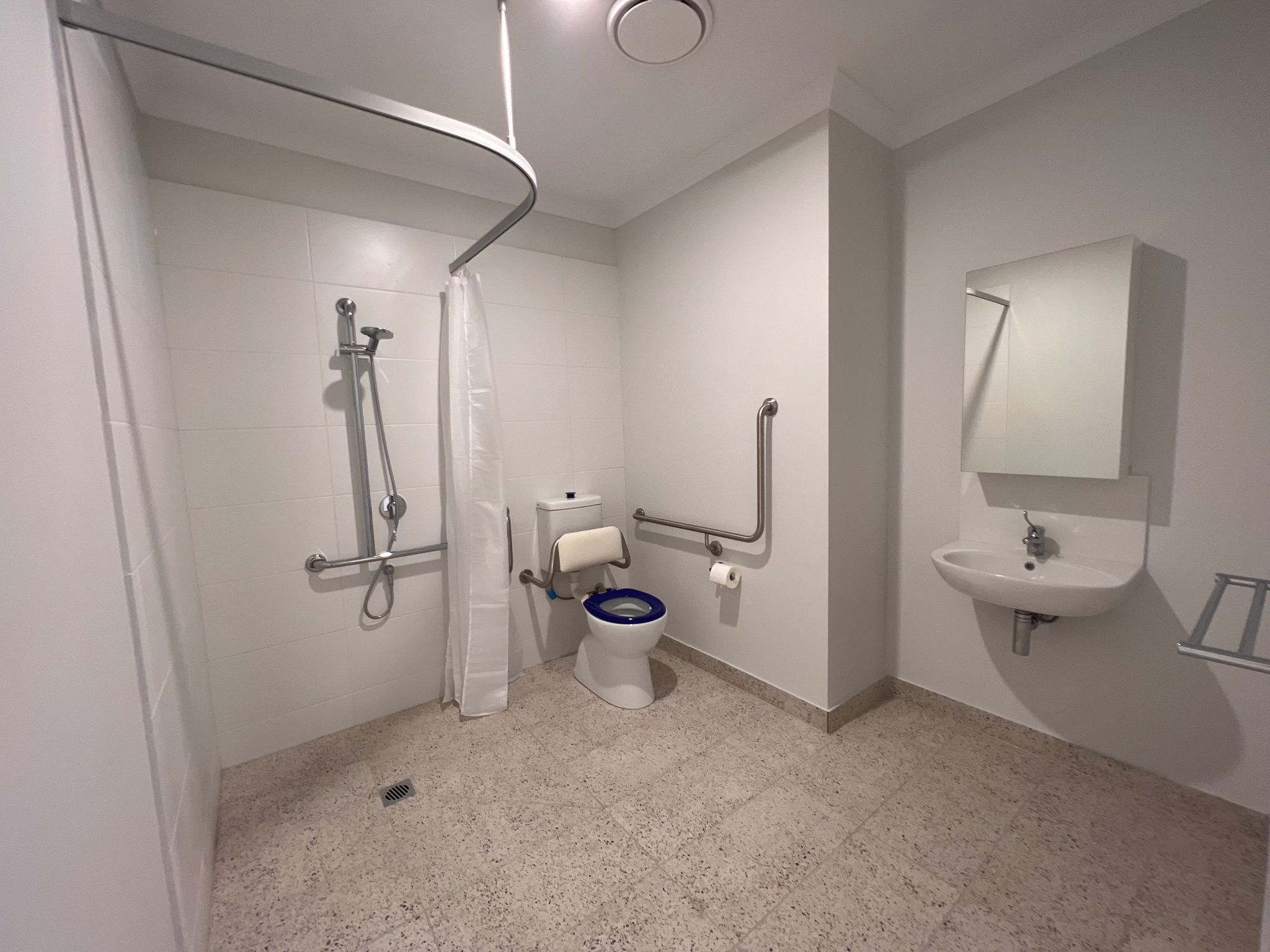 74839525431 CF91024E-DB30-4D06-8586-F25937CCBE33