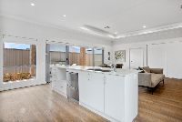 Mantis Grove - Karnup