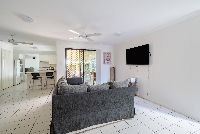 6 Jacob_Court_Bellemere_QLD_20221213 - 009-min-min