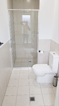 Bathroom master bedroom