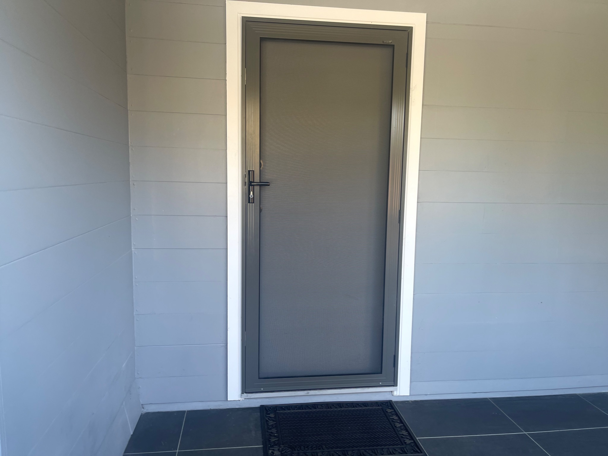 BE241E1C B507-48BE-BA12-AEB75561E27E