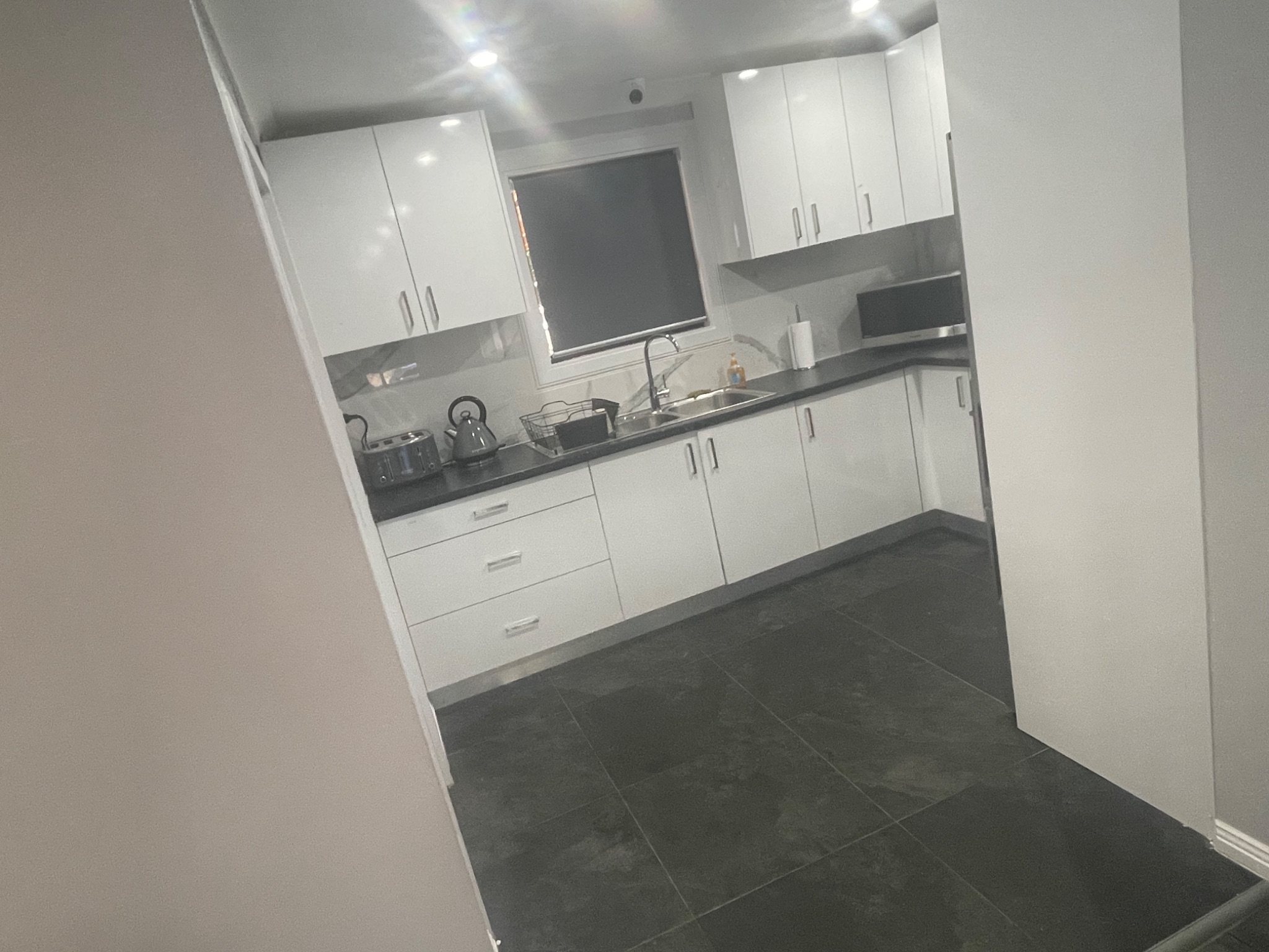 21DACB20 E6F2-4543-A592-BD7CD71C5B65