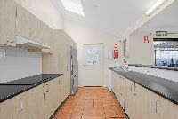 Kitchen hi res_26