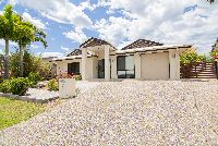 Fulmar Crescent Banksia Beach LRG   001