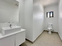 13 Pepper Ensuite