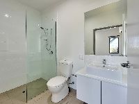 13Pepper Ensuite