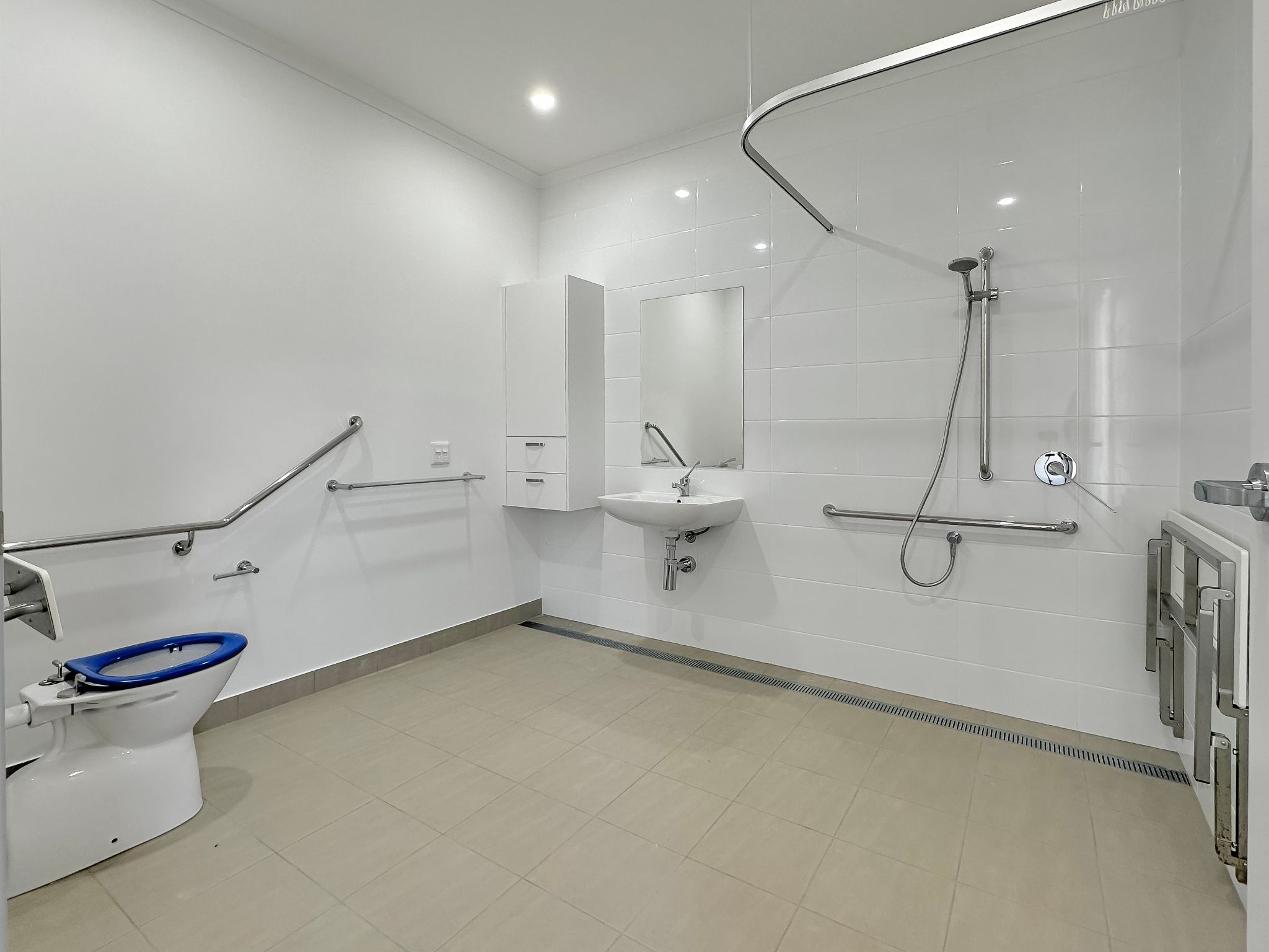 13 Pepper Bathroom copy