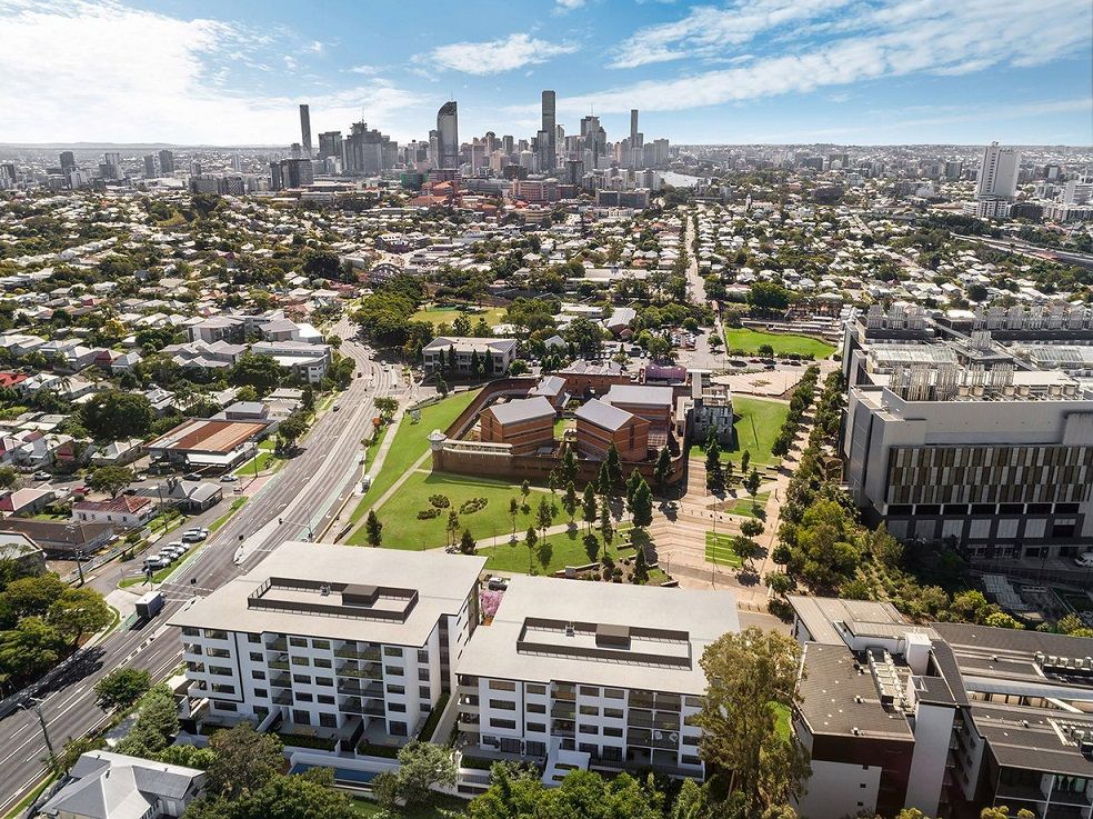 Dutton Pk Qld birdseye crop