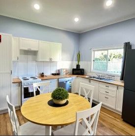 Broadmeadow Kitchen Pic