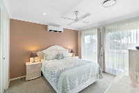 AEAE0678 450F-49F9-8018-2D4CE089A385