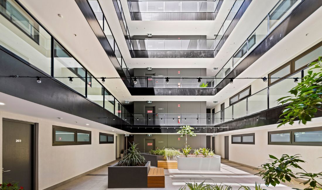 hyde park_internal_building