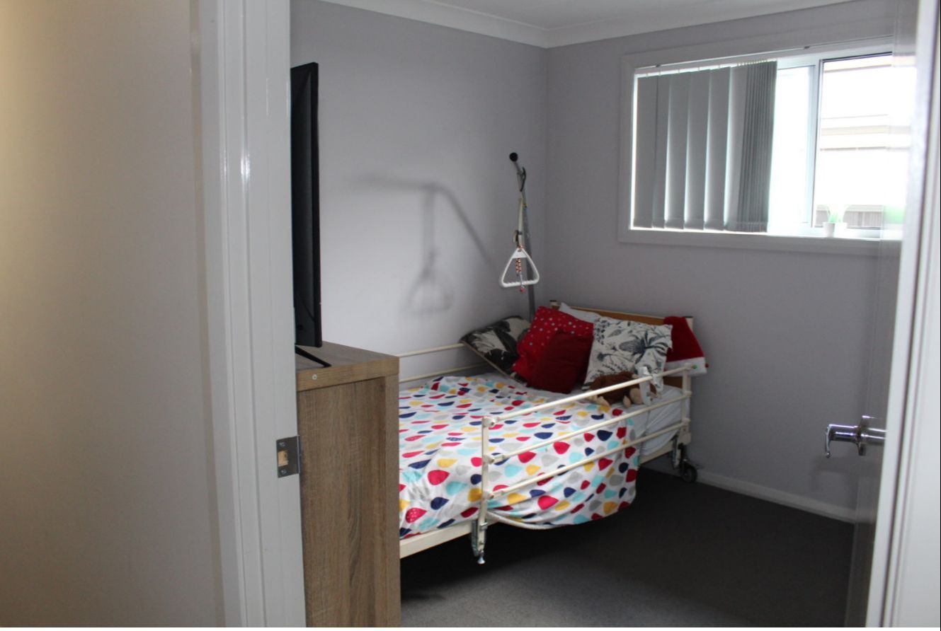 Bedroom of Calderwood Property