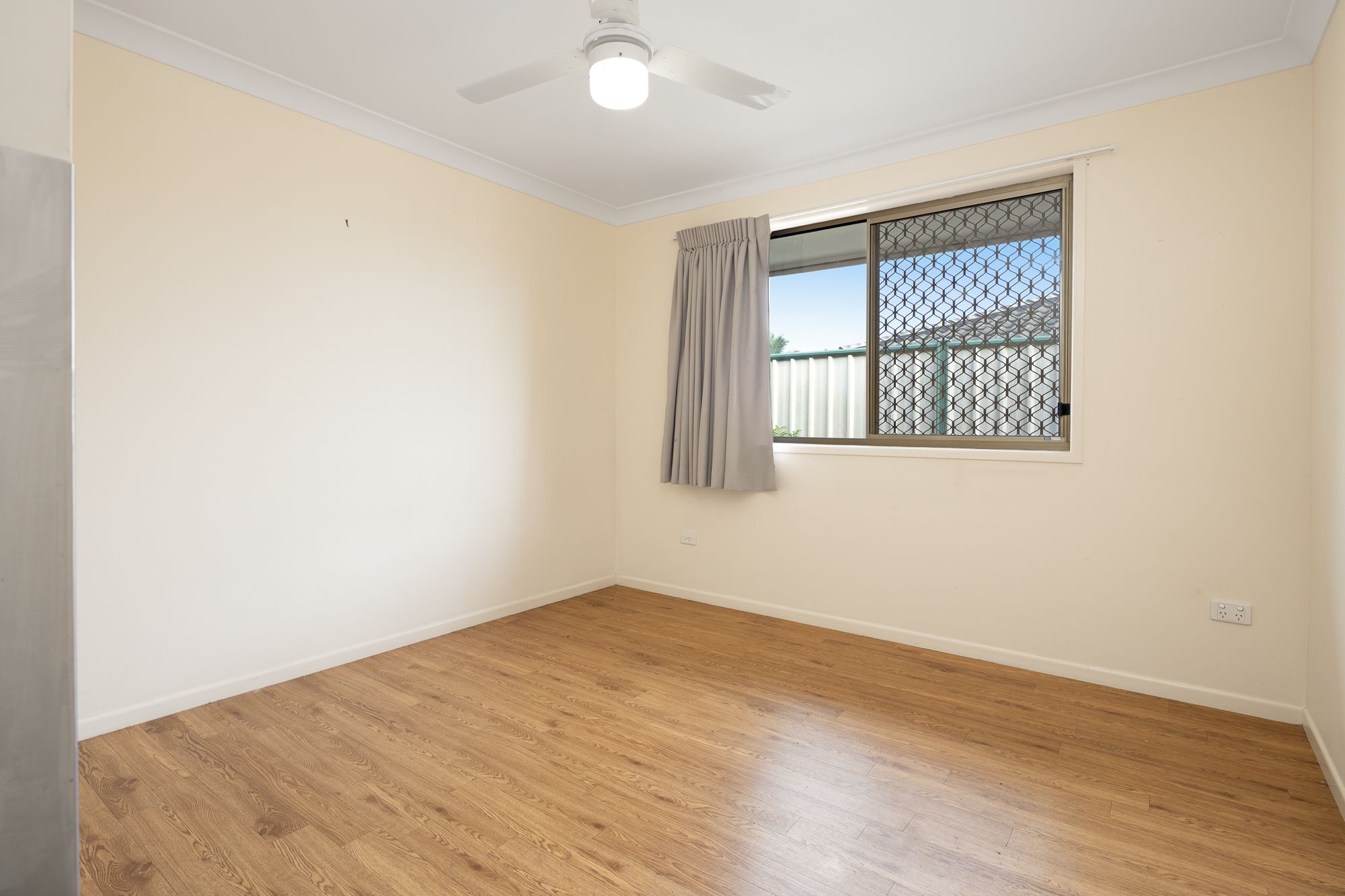 web 6 humber Pl Alexandra hills 2