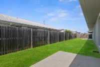 11   Velasco St 6 - Yard