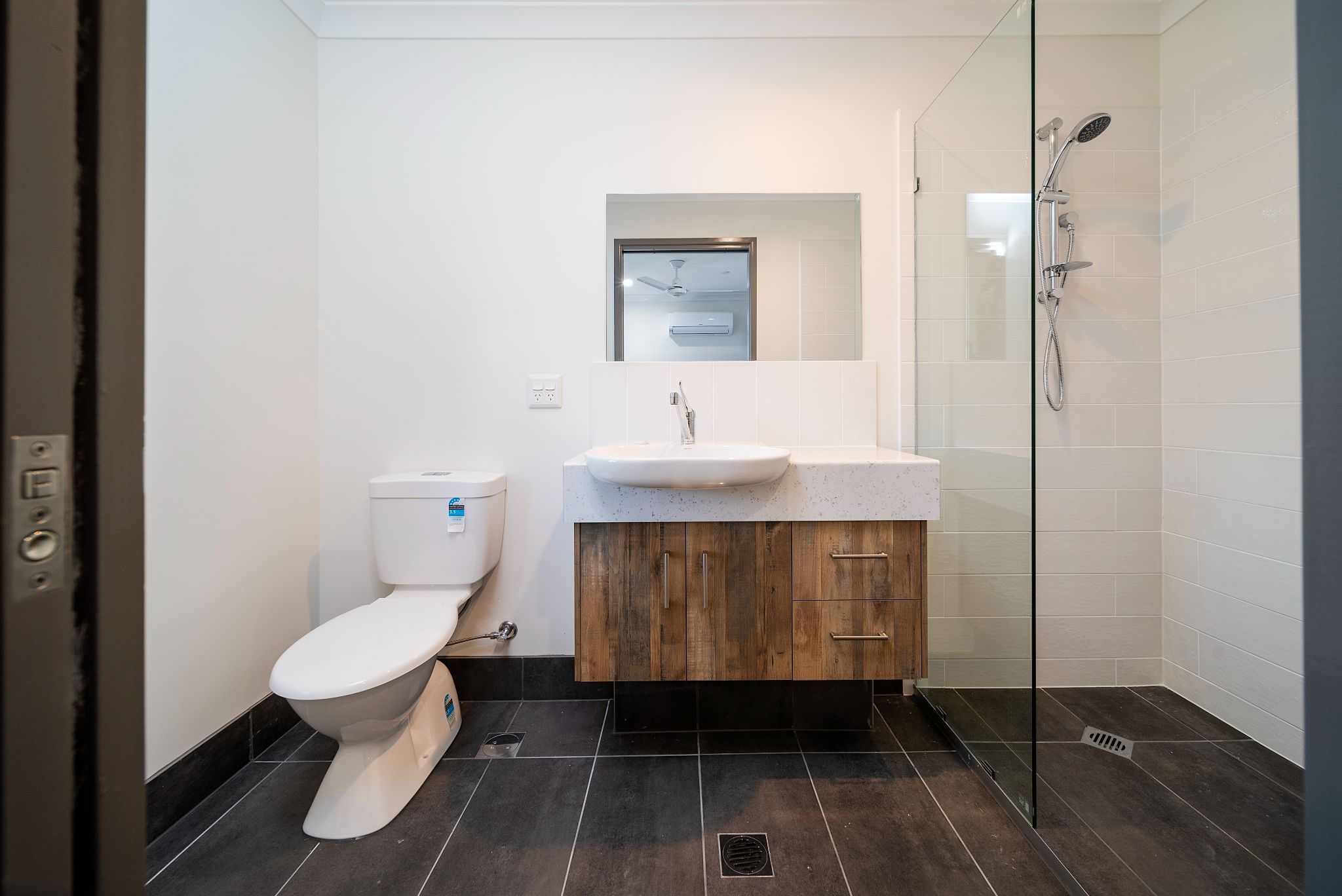 1 Westmoreland Street  Kawana(6)