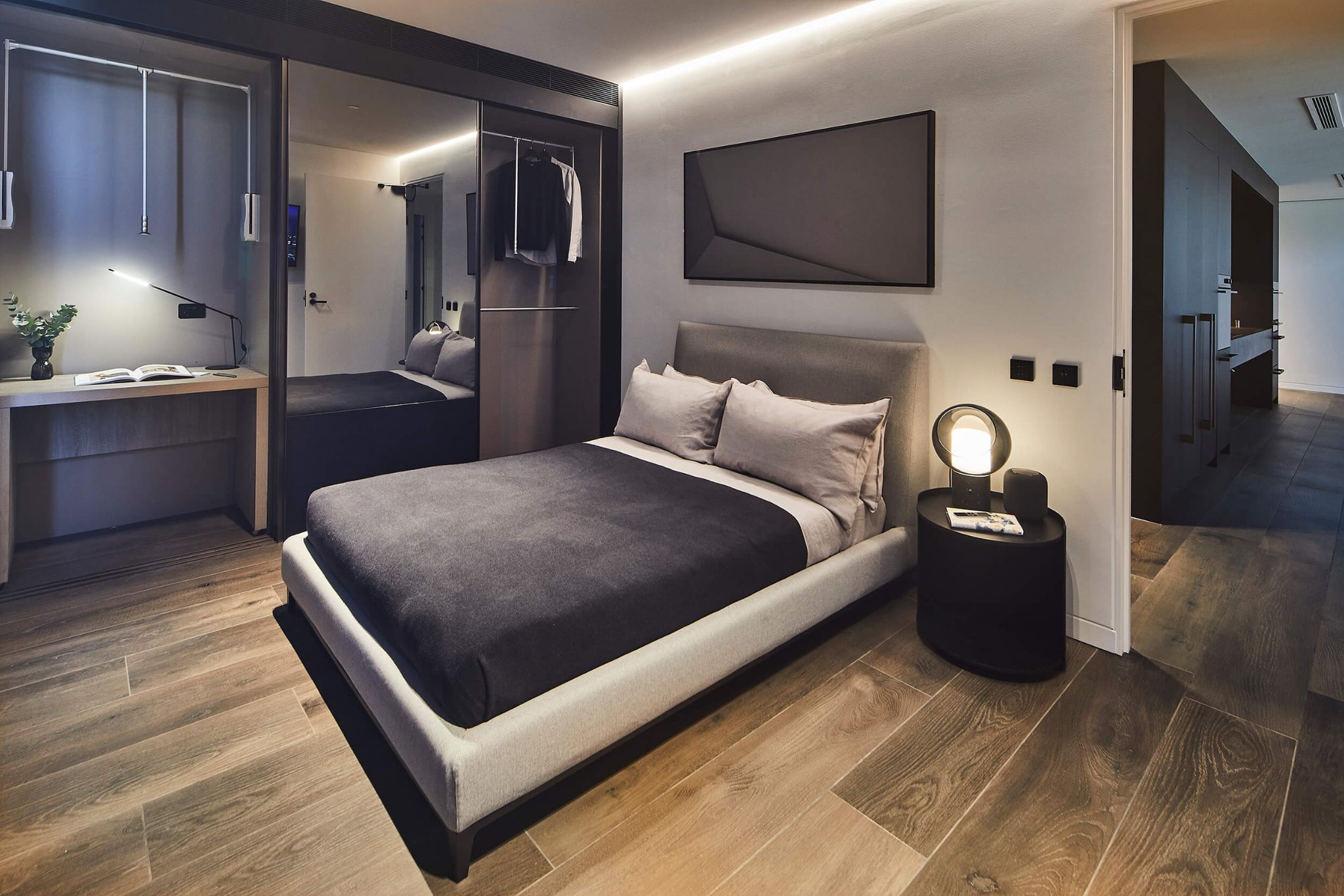 CCP 0001_4b_Bedroom_030_small