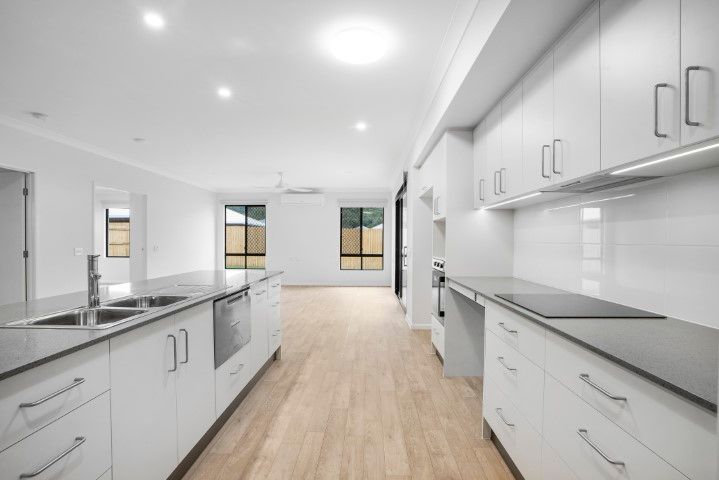 14 Moro_Kitchen(1) copy