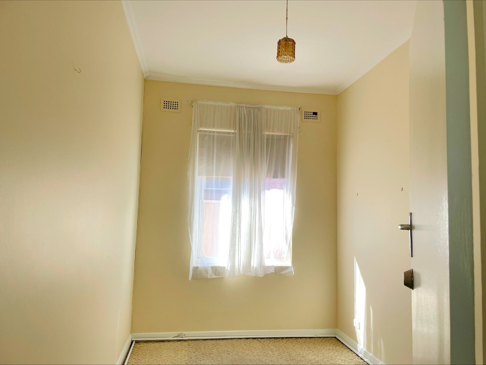 Williams Ave Plympton 3 lr