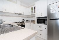 web 5bmultarra-DSC08870 - Kitchen