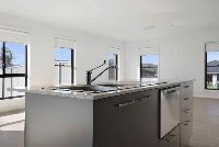 38 Mustang Close  21)