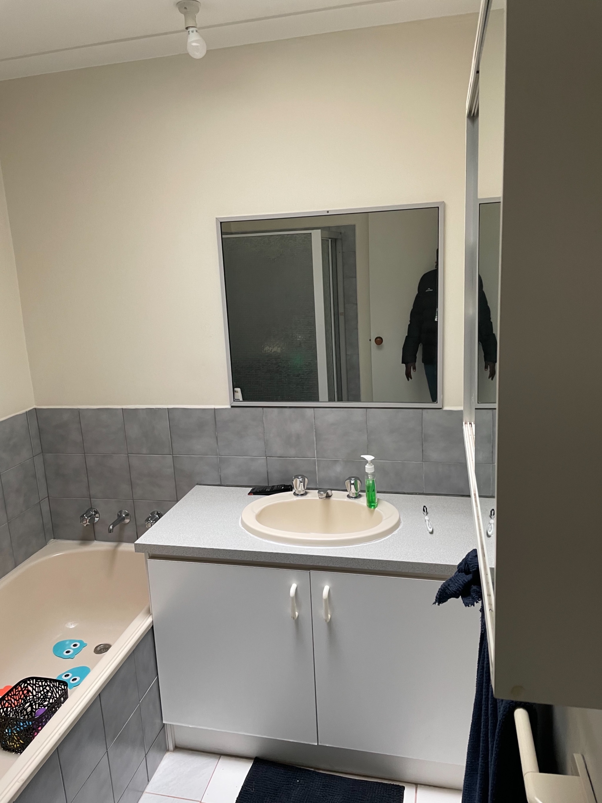 198C721A 7C29-459A-8107-DE5EDC8F4438