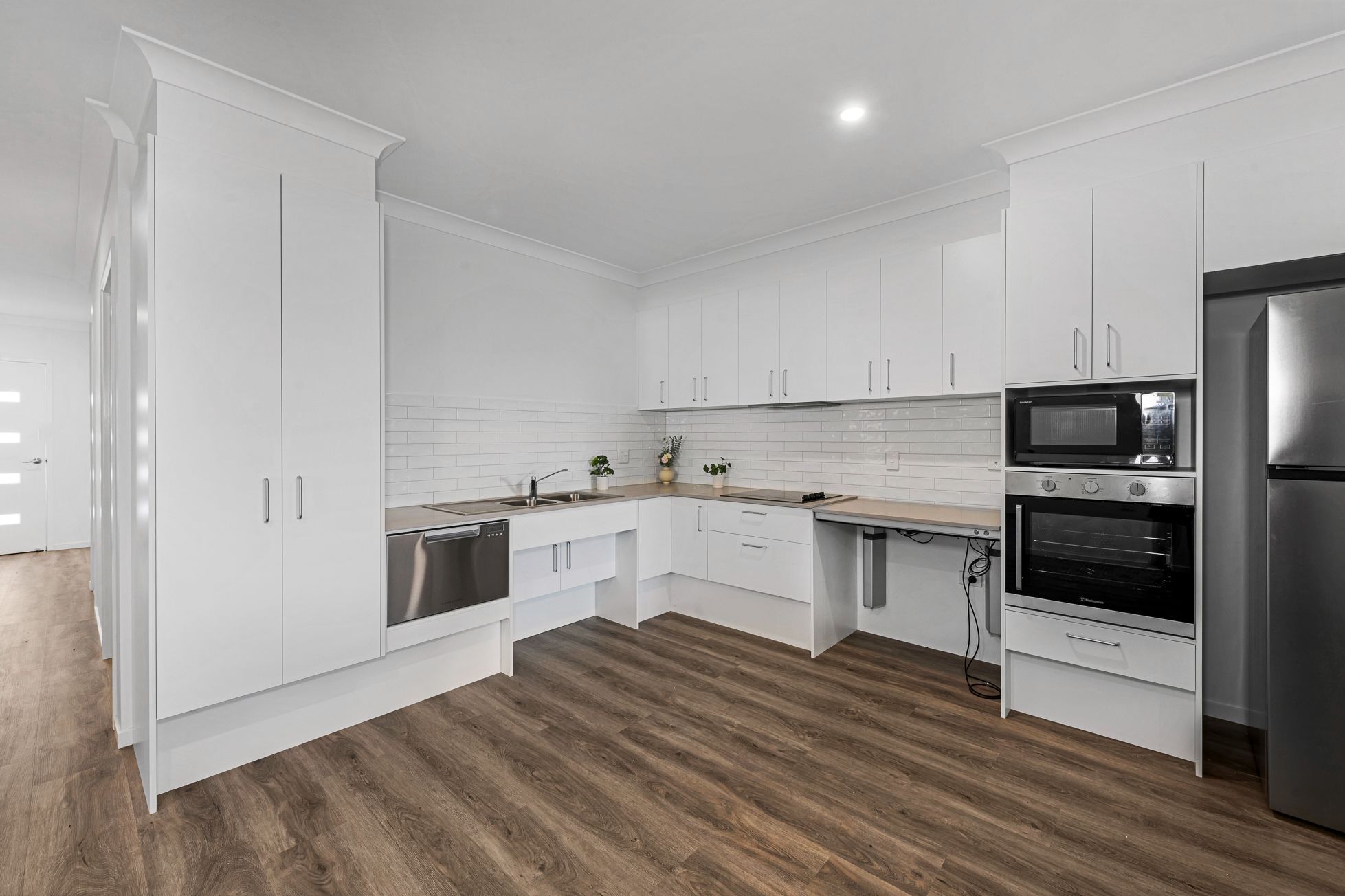 19635df4 84db-4f26-9788-fe18bd9cc355-lg-28B-Gaffel-St--MR-008