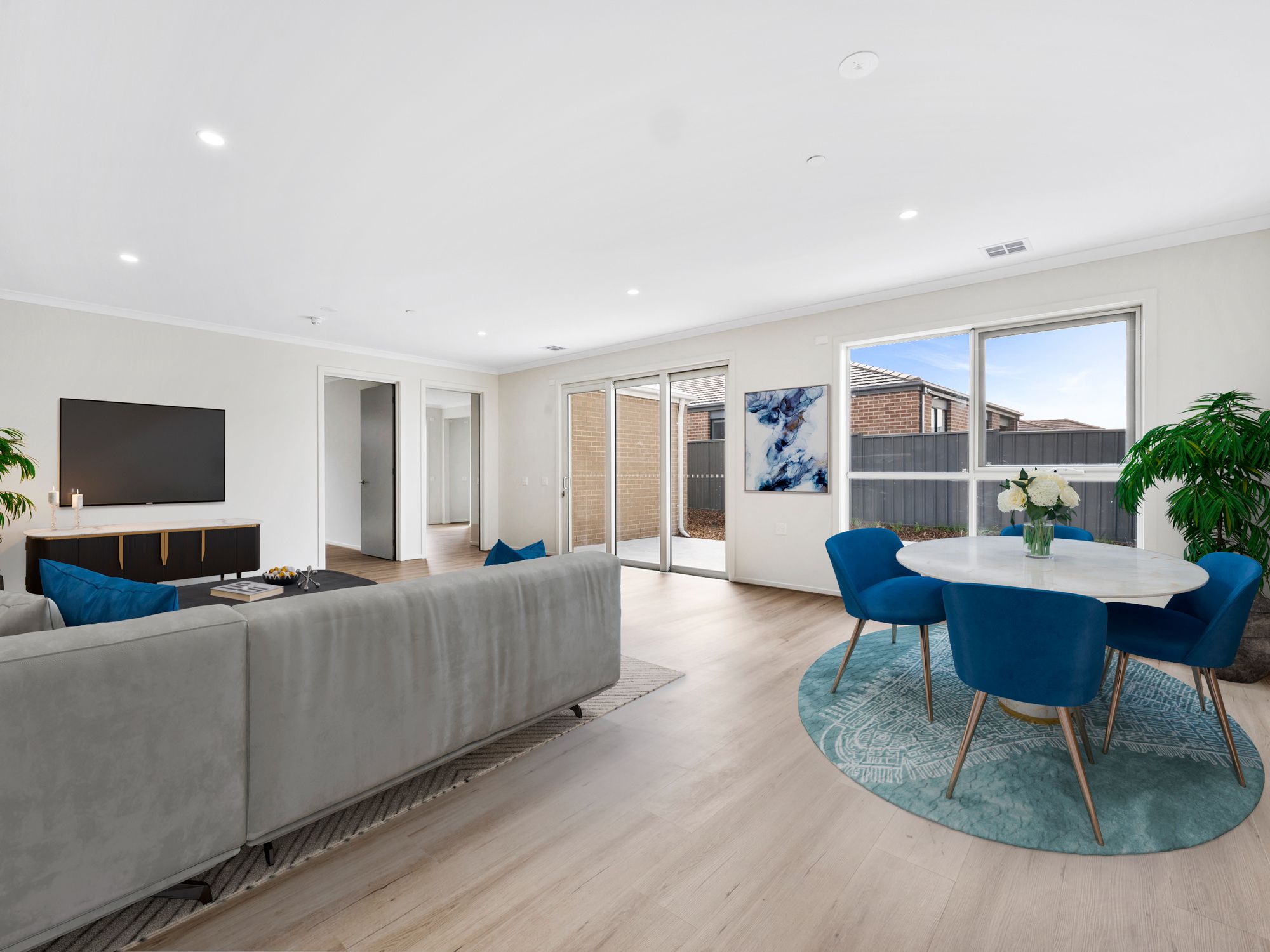 014 Open2view_ID876082-14_Tinnadice_Road