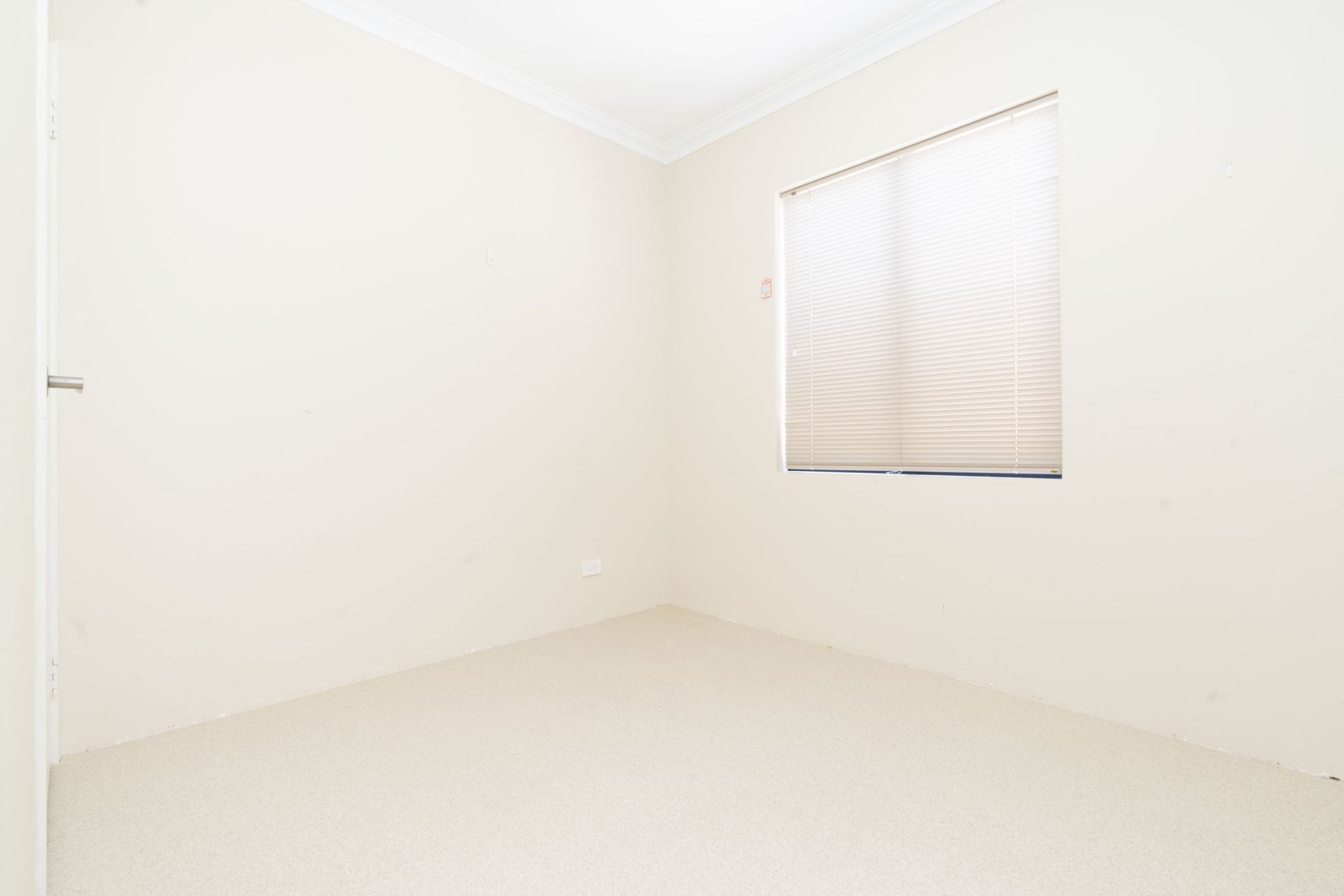 web 5bmultarra-DSC08875 - Bedroom