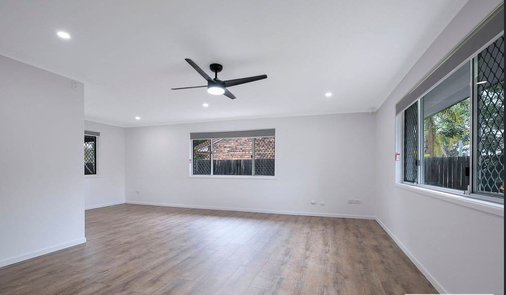 Lounge Dining Resized