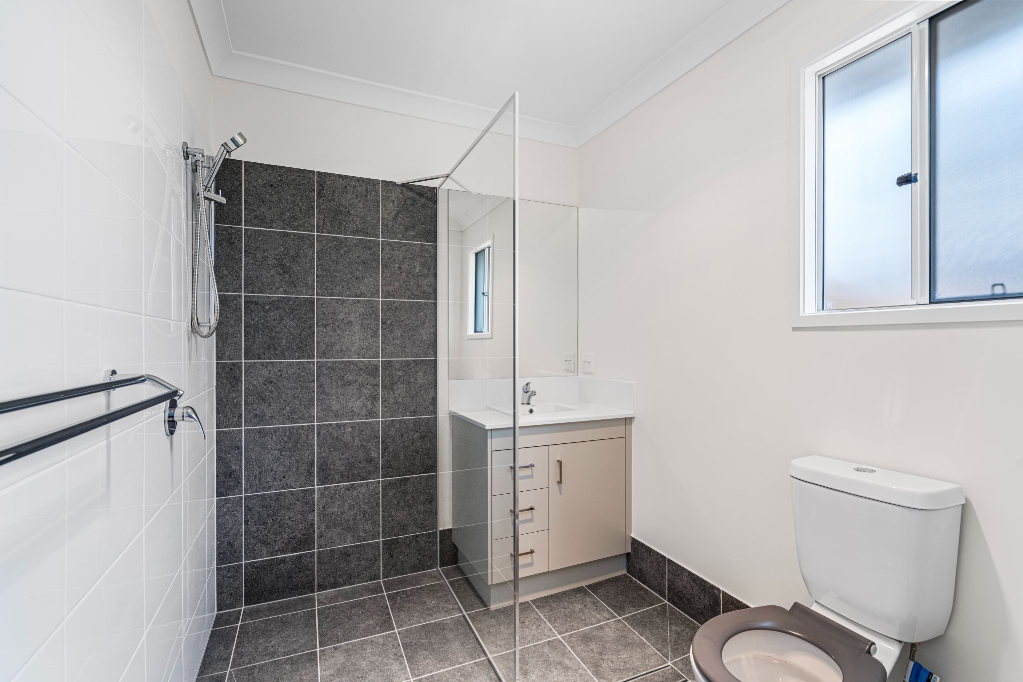 010 Open2view_ID905890-34_Cooper_Drive__Collingwood_Park