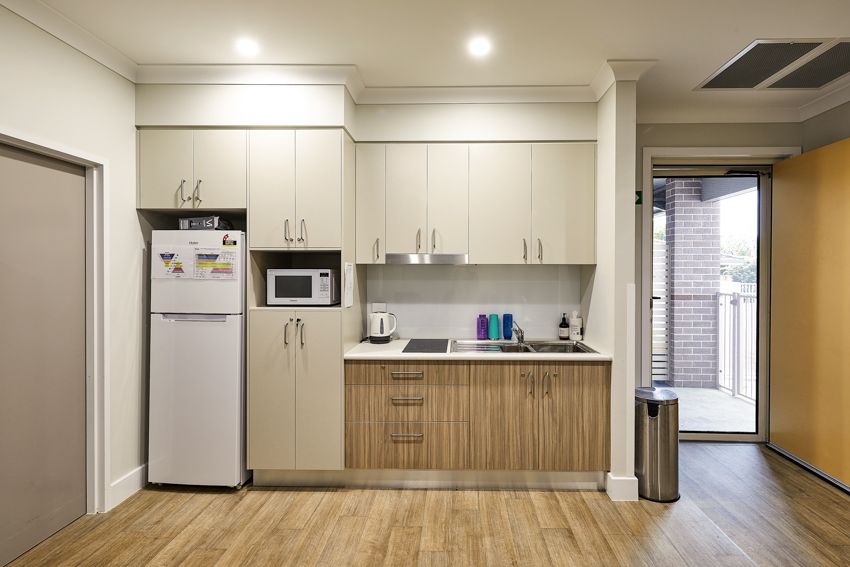 LR Ballina-villa-kitchen1