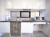 Cecil Common Kitchen