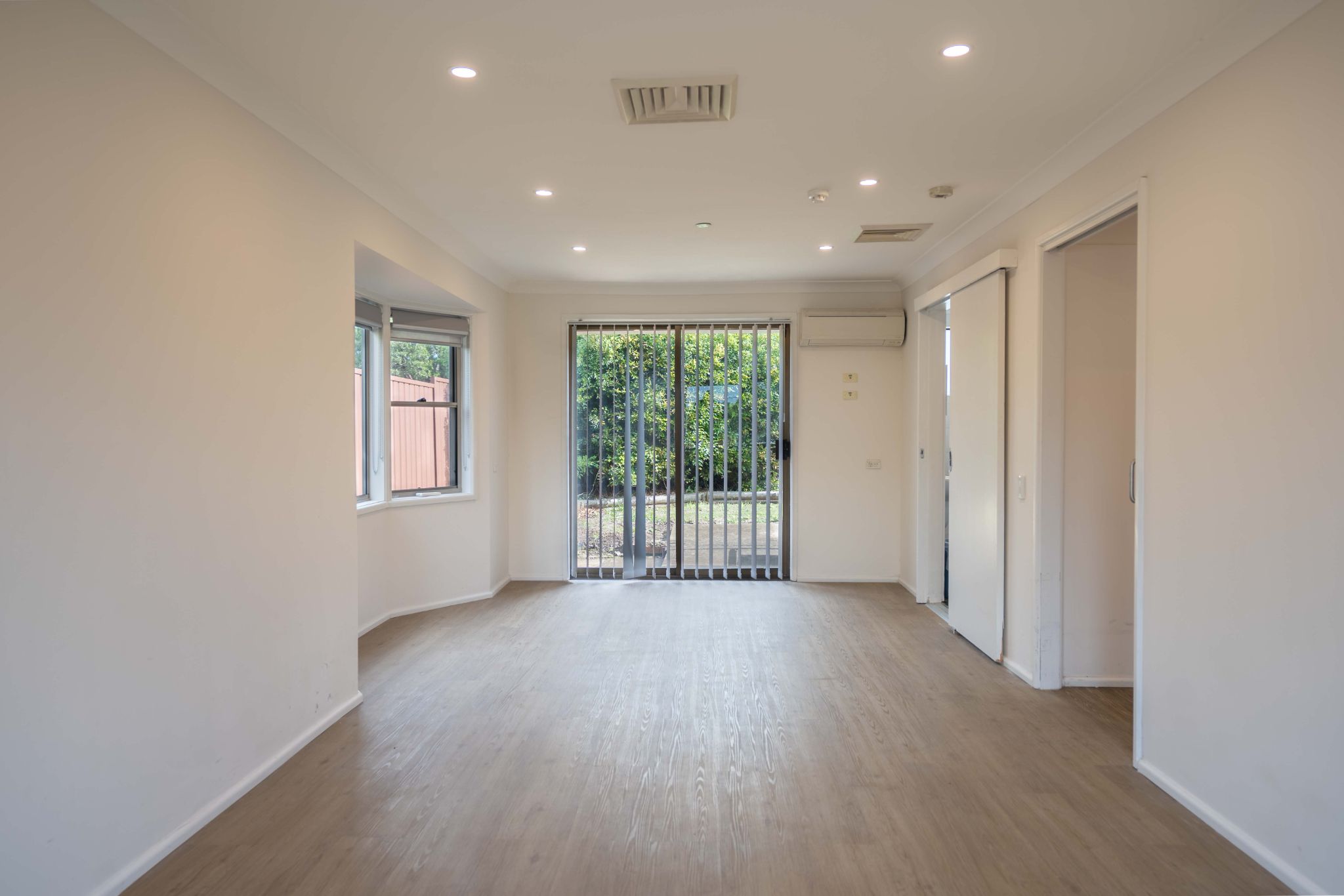 37 Gleeson Ave  Condell Park-2