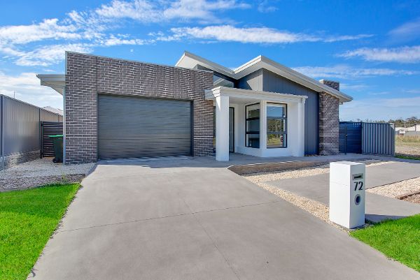 001 Open2view_ID911706-72_Maize_Parkway_Thrumster__NSW_2444 (2)