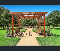 Wallis Reserve