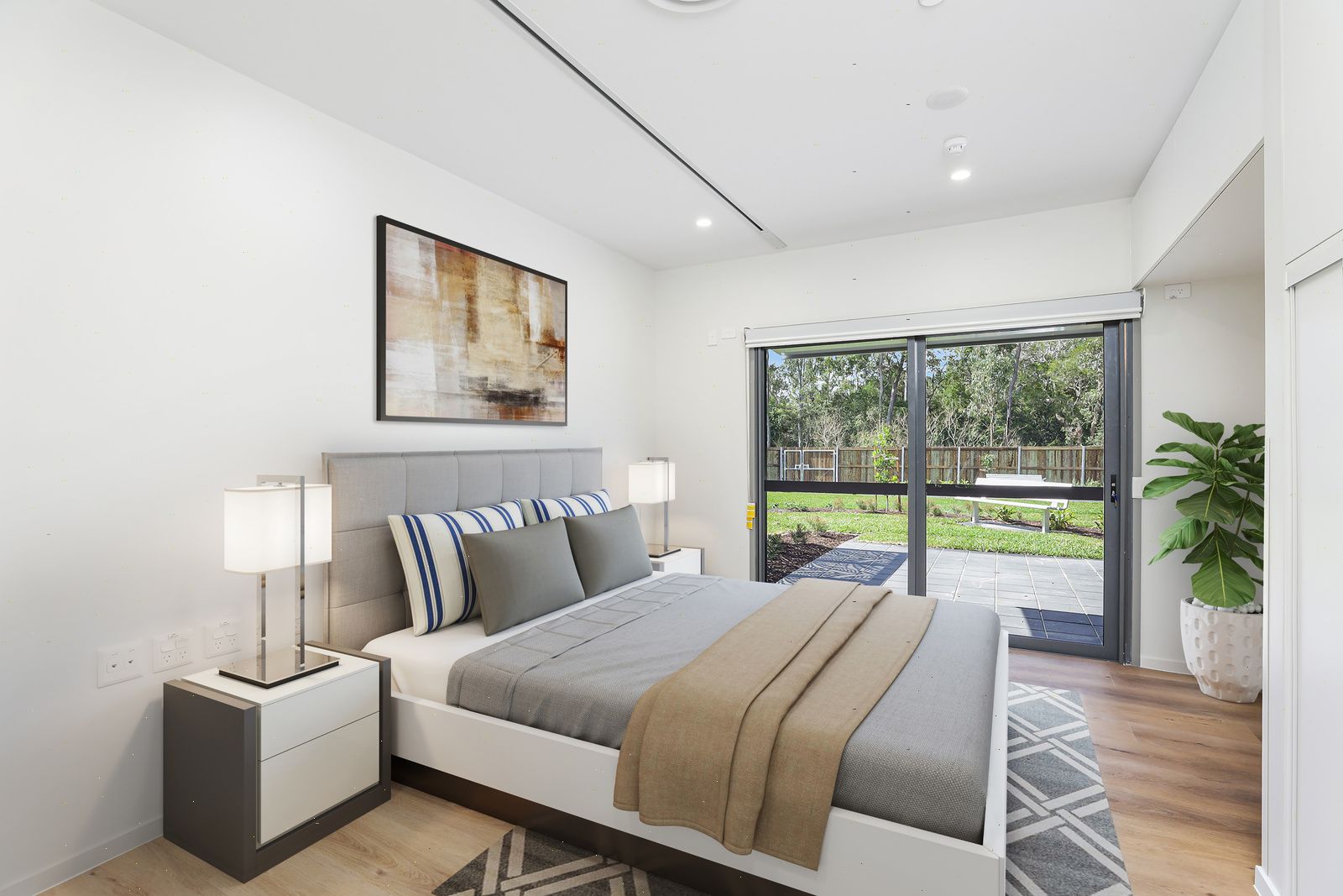 017 Open2view_ID723966-23_Brandon_Street