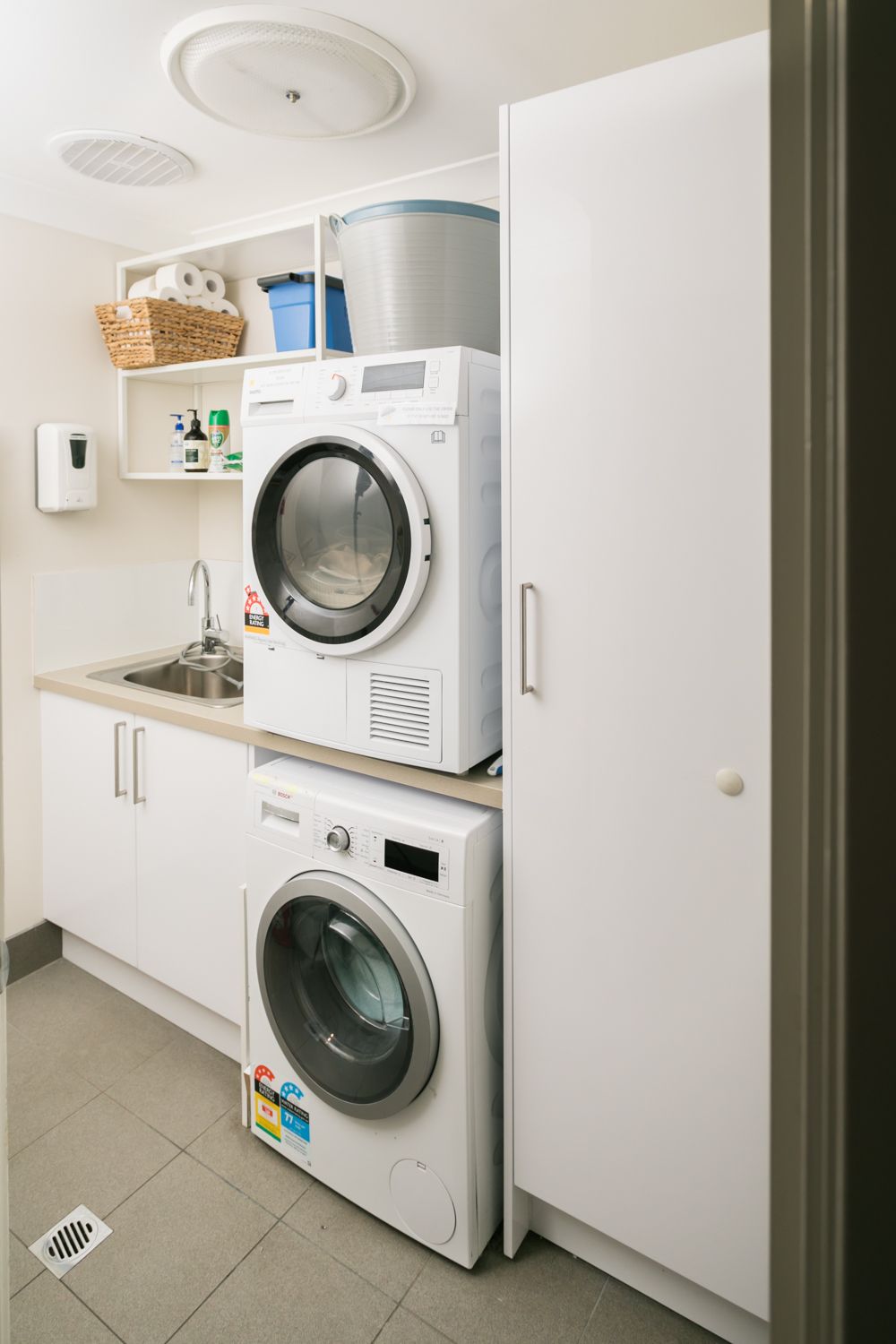 SIL 025 1B Walker Ave  Kanwal - Laundry (LR)-0001 - Copy