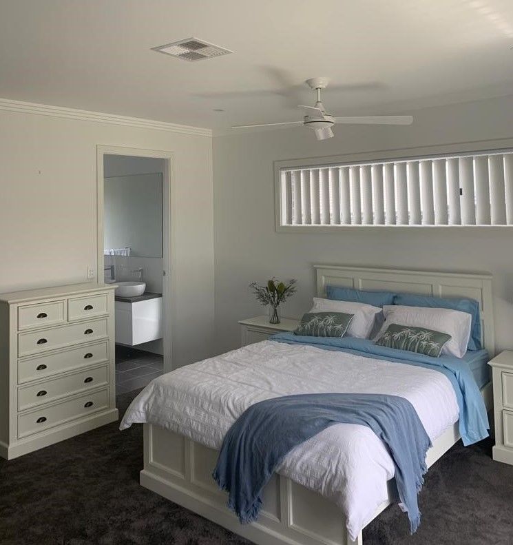 Austen Circuit Bed 1