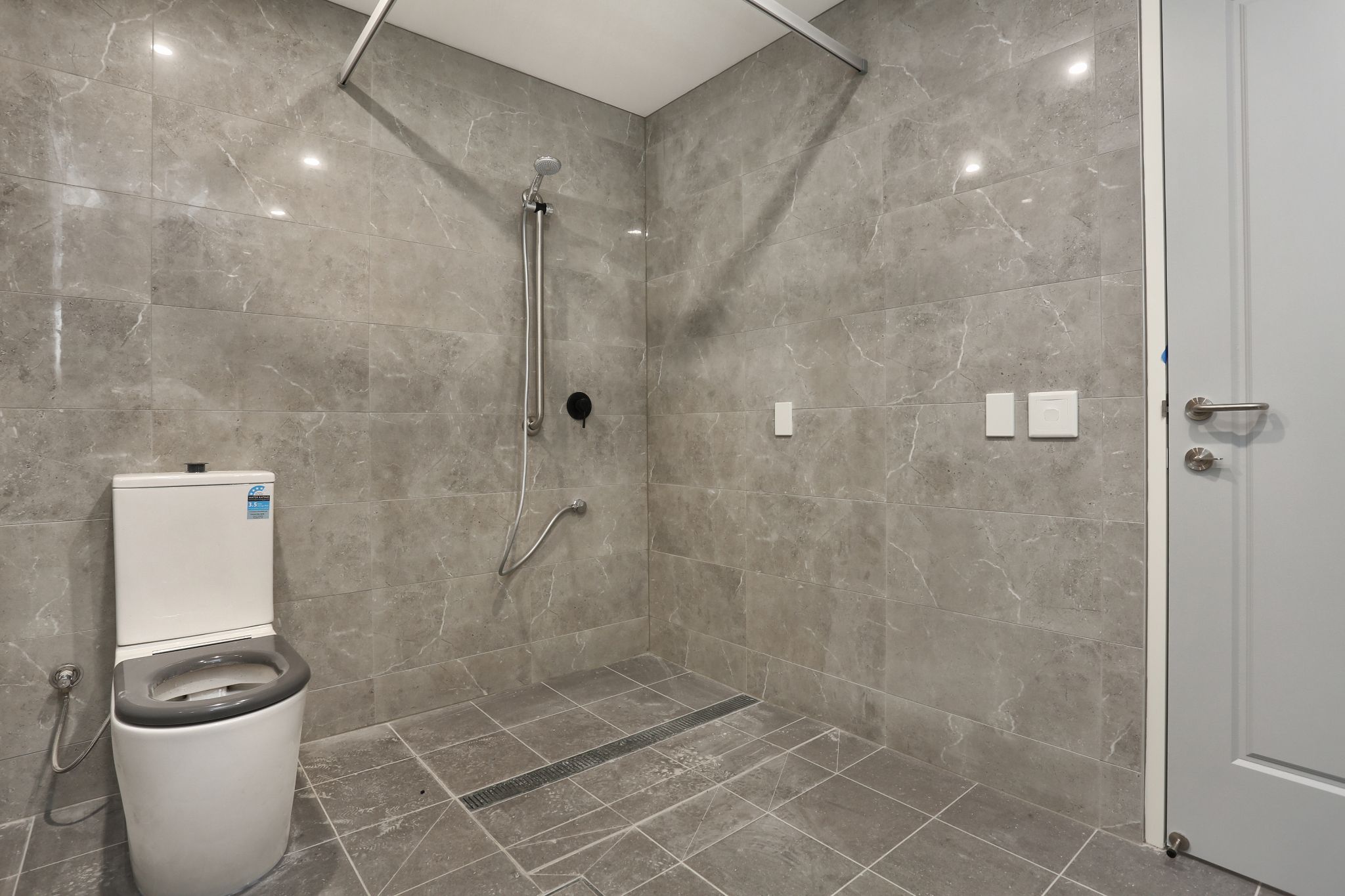 HiRes 0000_2, 29 78 queen st Auburn2314165_123EOS5D_836