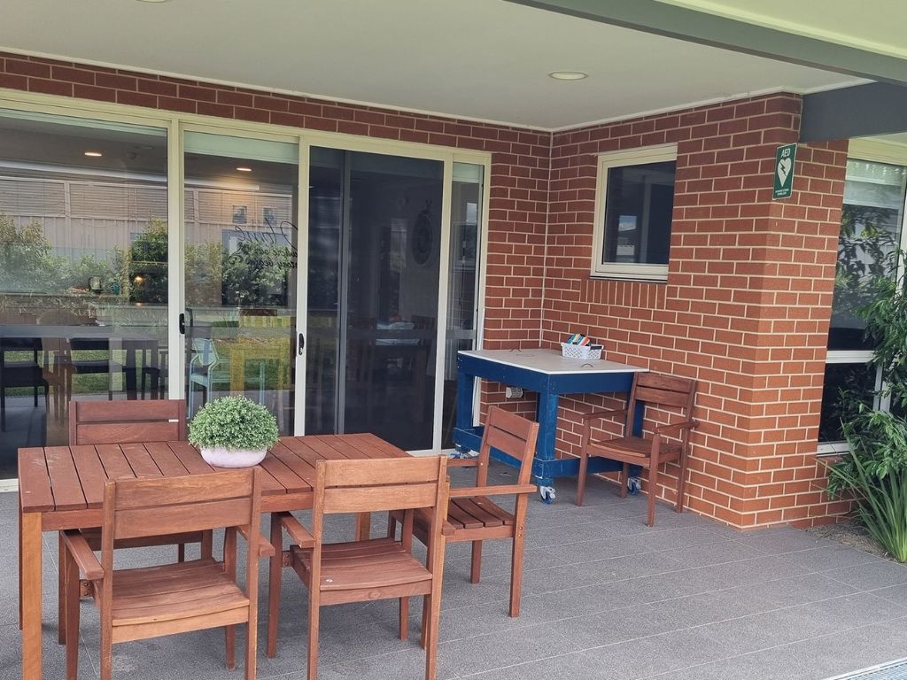 8  Entertainment area