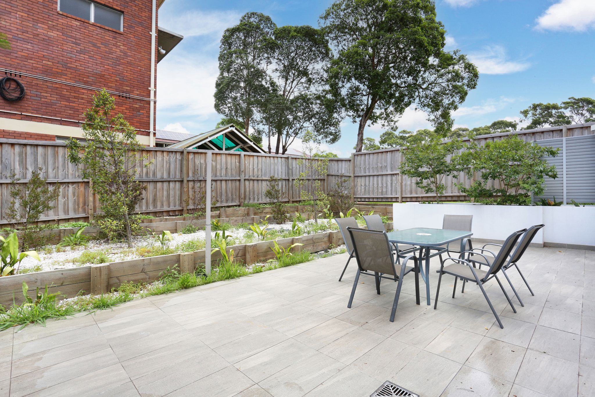 HiRes 0000_2, 29 78 queen st Auburn2314165_123EOS5D_852