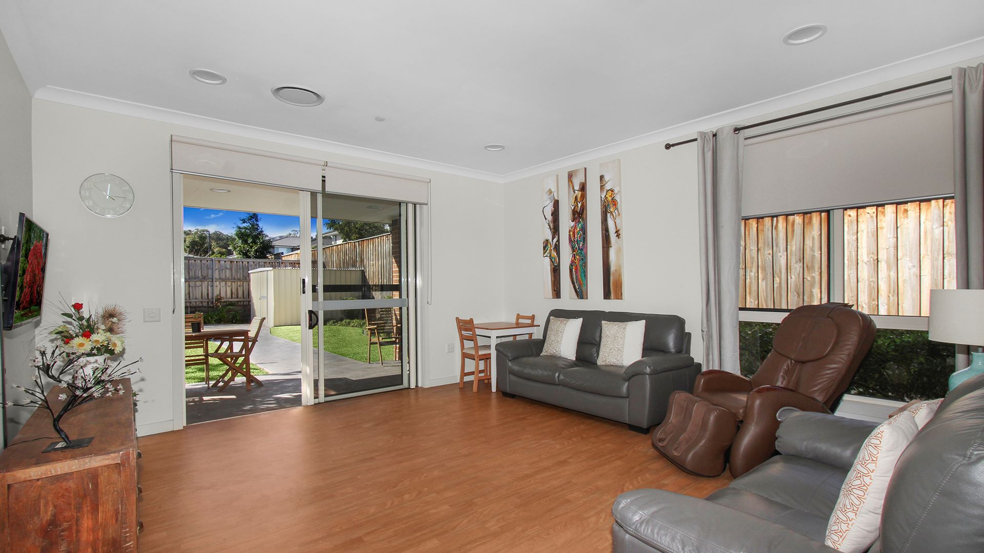 Bungarribee Lounge_1920 x 1080