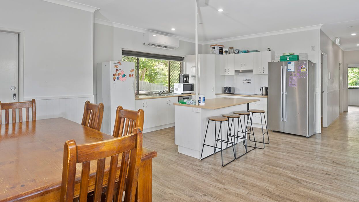 koongal rockhampton-gallery-accommodation-images-large_02