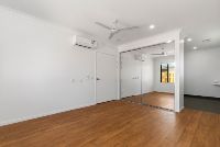 3   Stone Way 1 example pics - Bed 1