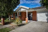 SIL017 LR_Taree H1_exterior2