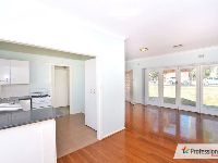 14765199 1_1_201211_035603-w1200-h900