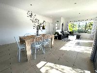 8C543A6B 6F98-4886-8BD2-B25E45462317