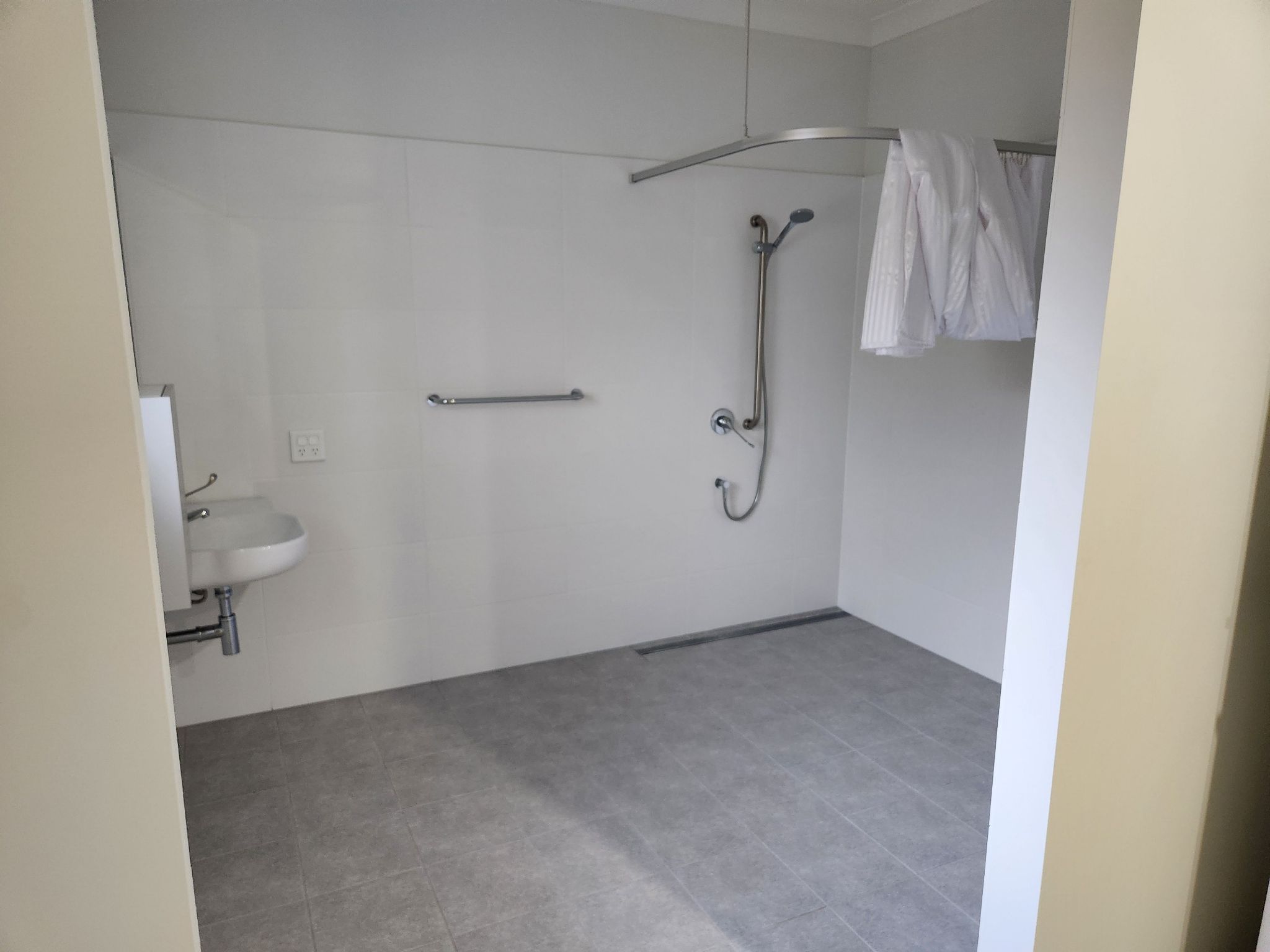 hillview 4   smaller