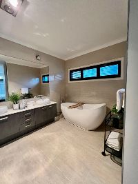 b69dfd6e 6780-44fc-b1e8-afc23353f663